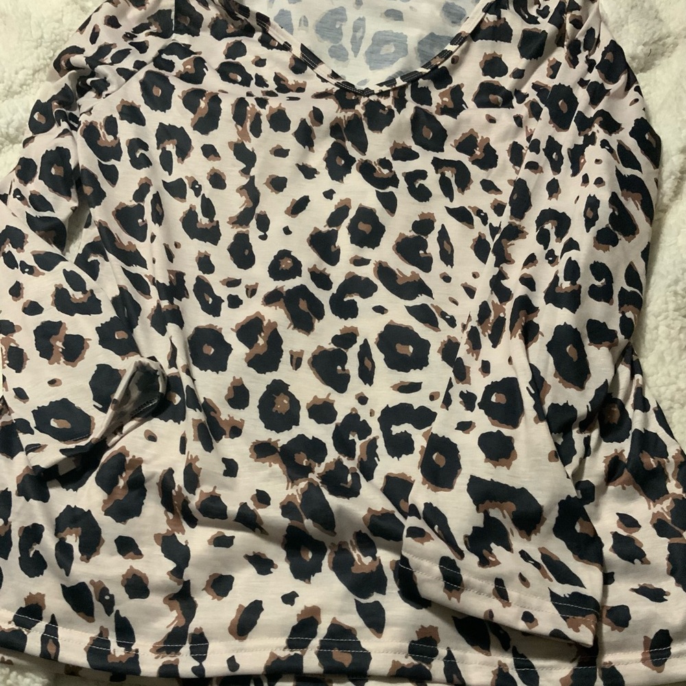 Patty long sleeve top, new